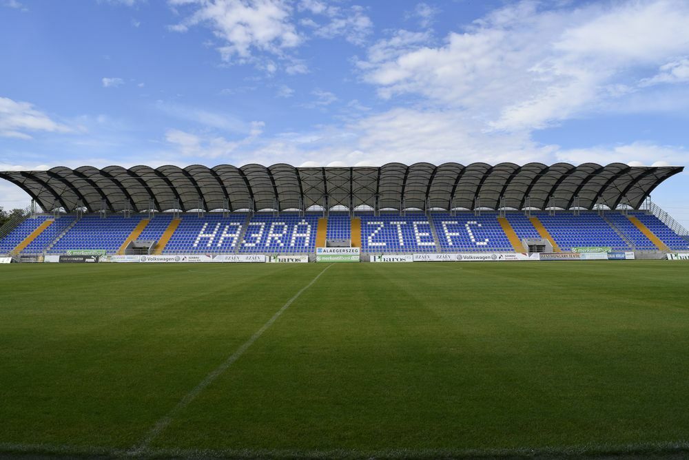 УЕФА насрочи мача на националния отбор на България срещу Беларус на стадиона в Залаегерсег