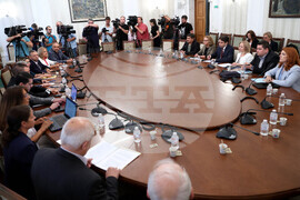 Парламент - ИТН - ПП-ДБ - среща