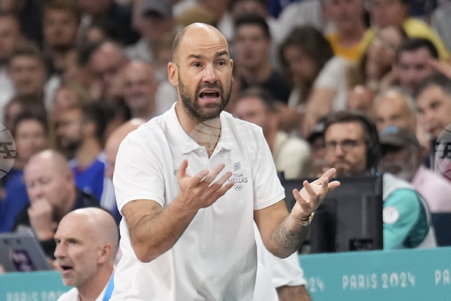 Селекционерът на националния тим на Гърция Василис Спанулис: "Когато играеш за държавния тим, представляваш страната си и ценностите си"