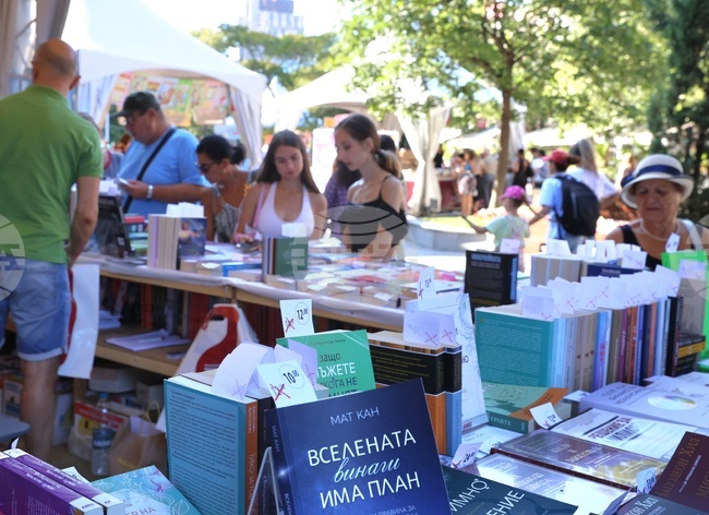 Във Варна започва първото издание на литературния фестивал „Море от книги”