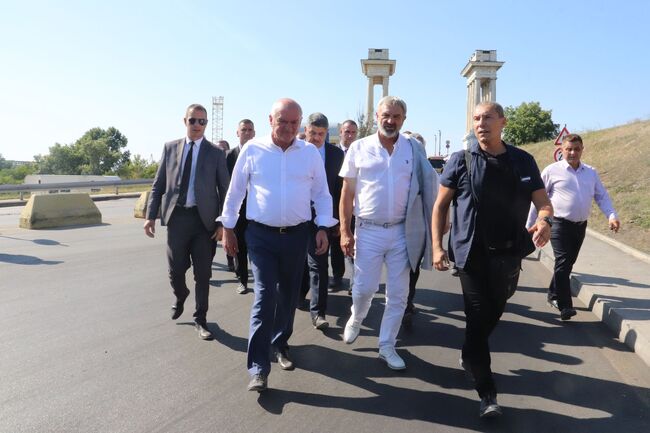 Областна администрация Русе: Премиерът Главчев инспектира изпълнението на ключови инфраструктурни проекти в Русенско 
