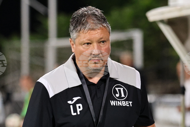 Пловдивските Ботев и Локомотив изразиха подкрепа към Любослав Пенев