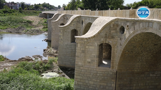 Реставрираният мост на Кольо Фичето край Бяла ще посреща туристи със светлинно-визуални ефекти