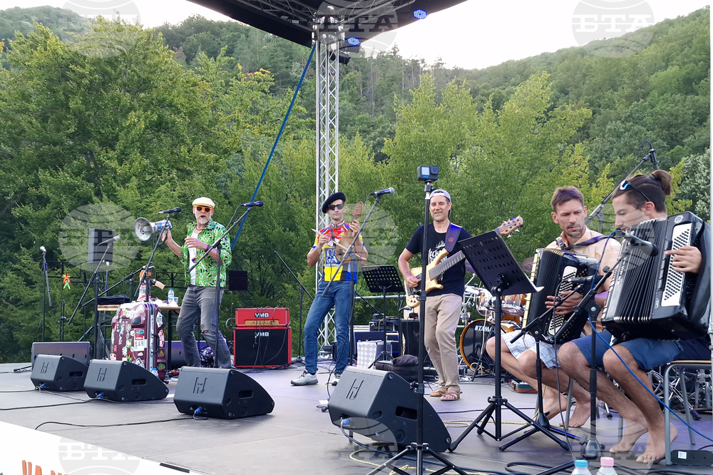 Село Дебнево - Jam on the river - фестивал - концерти
