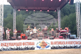 Село Дебнево - Jam on the river - фестивал - концерти