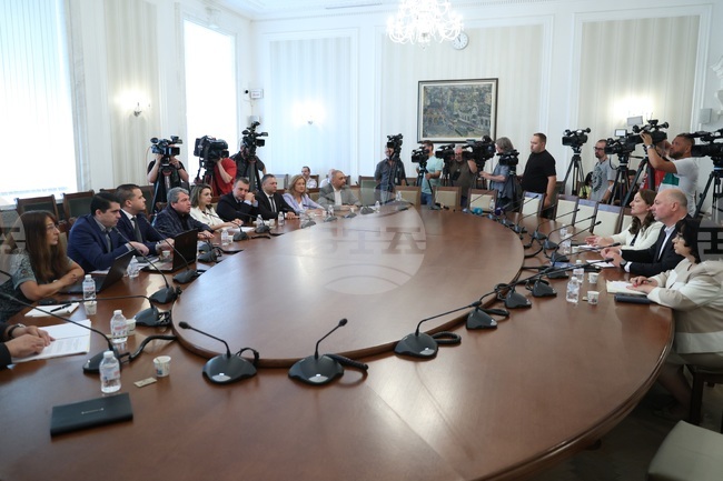 Народно събрание - ИТН-ГЕРБ-СДС - среща