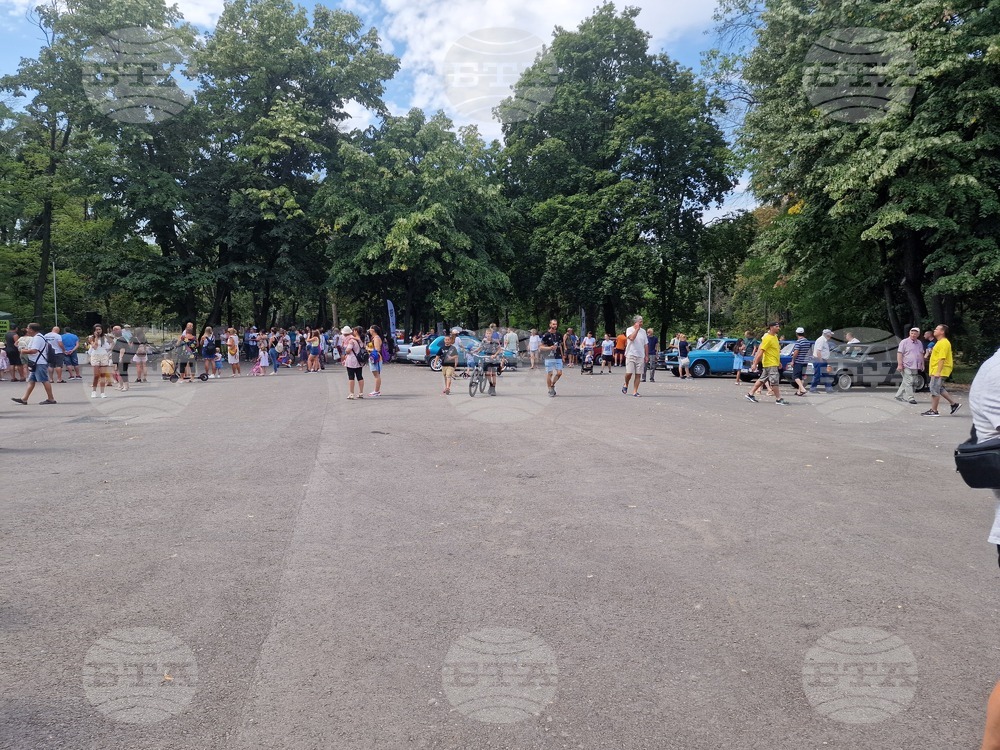 Разград - ретро автомобили - парад