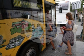 Туристическа автобусна линия 200