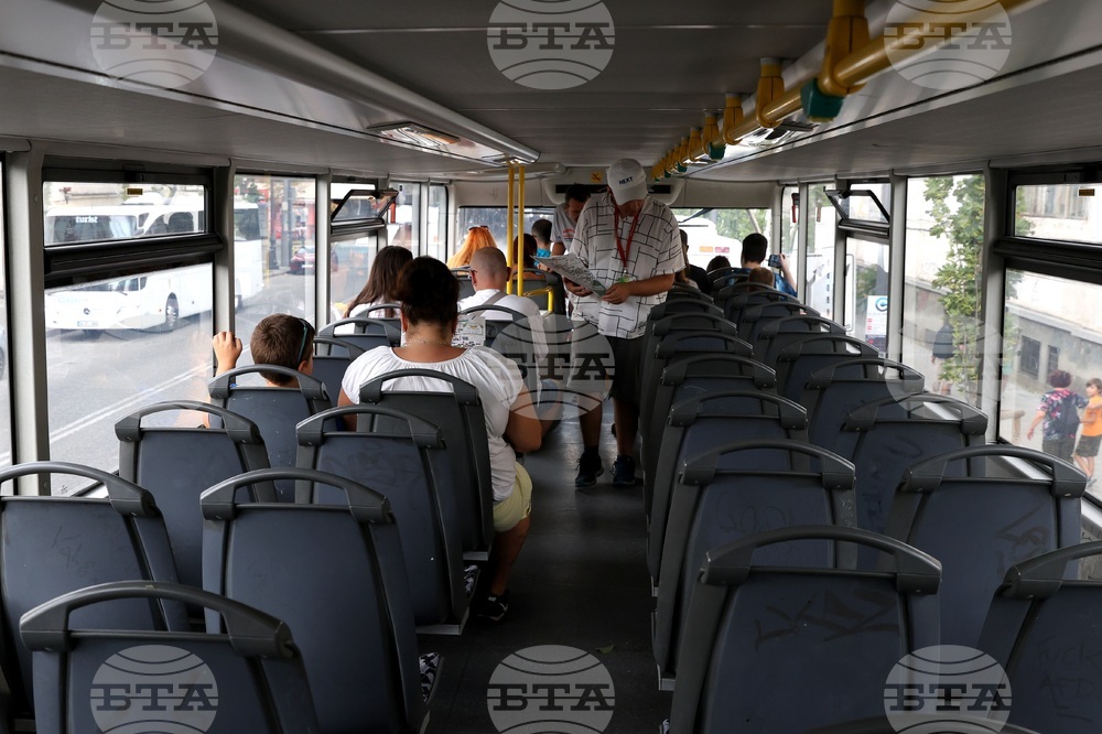 Туристическа автобусна линия 200