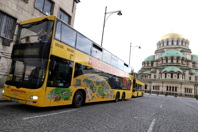 Туристическа автобусна линия 200