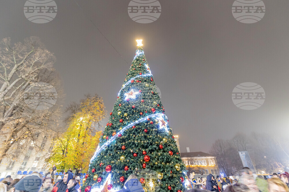 Габрово - коледна украса - светлини