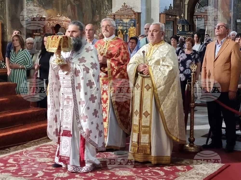 Видин - Патриаршеска света литургия - катедрален храм „Св. вмчк Димитър Солунски“