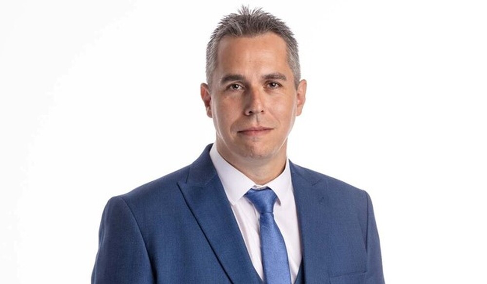 "Възраждане” продължава да настоява за решение на казуса с 2 млн. автомобила, които могат да останат без годишен технически преглед, заради недомислена наредба