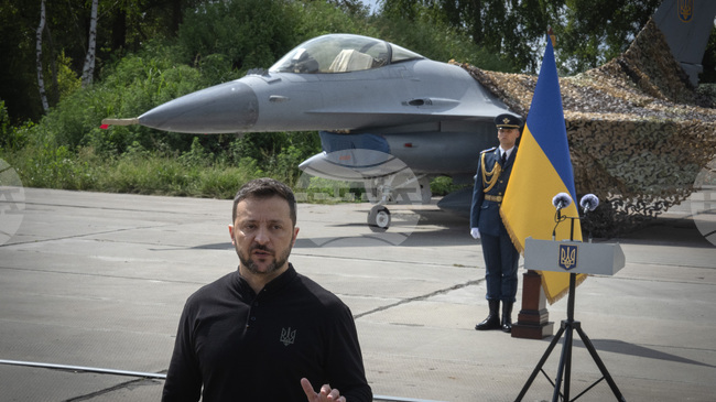 Зеленски заяви, че новият кръг от тристранните мирни преговори с Русия не е отменен