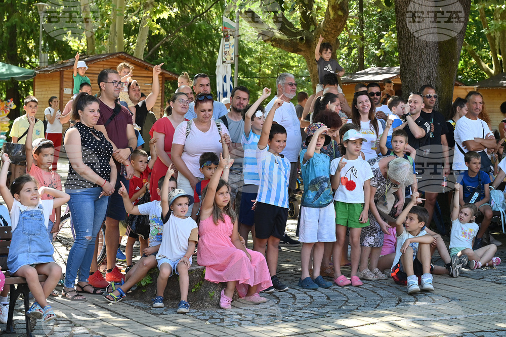 Вършец - деца - магическо шоу