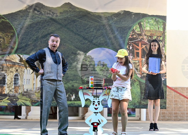 Вършец - деца - магическо шоу