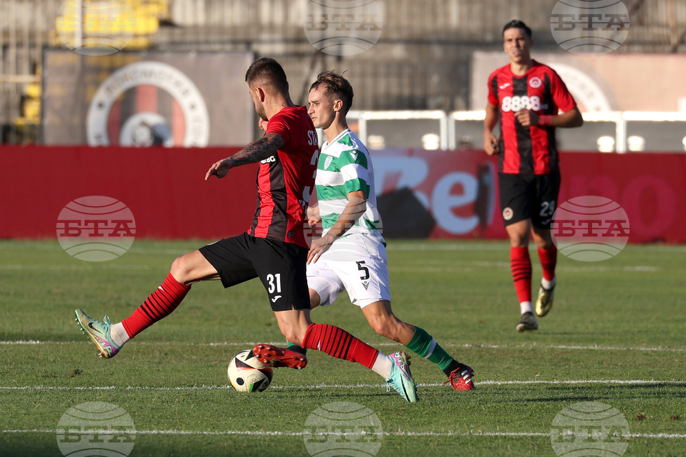 Футбол - „Локомотив“ София - „Черно море“