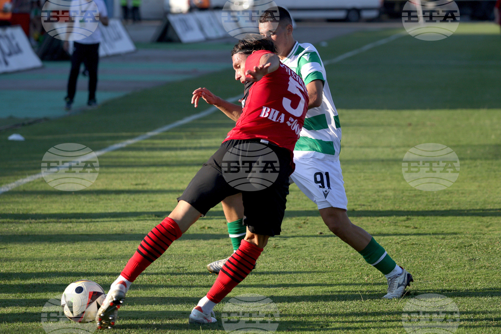 Футбол - „Локомотив“ София - „Черно море“