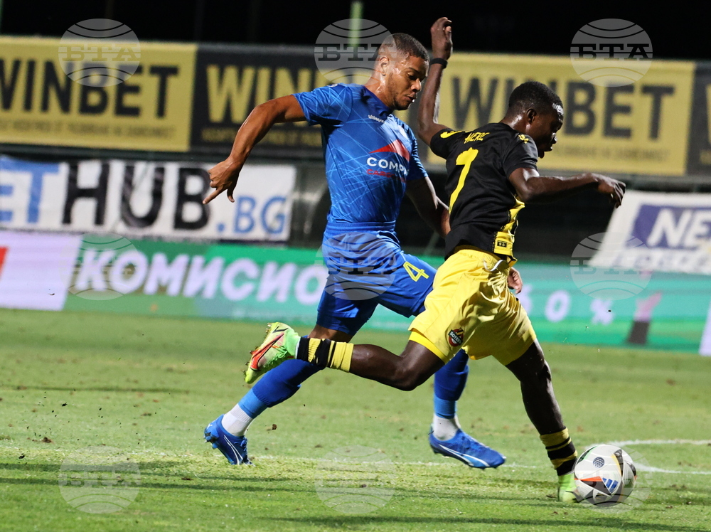 Пловдив - футбол - „Крумовград“ - „Ботев“ (Пловдив)