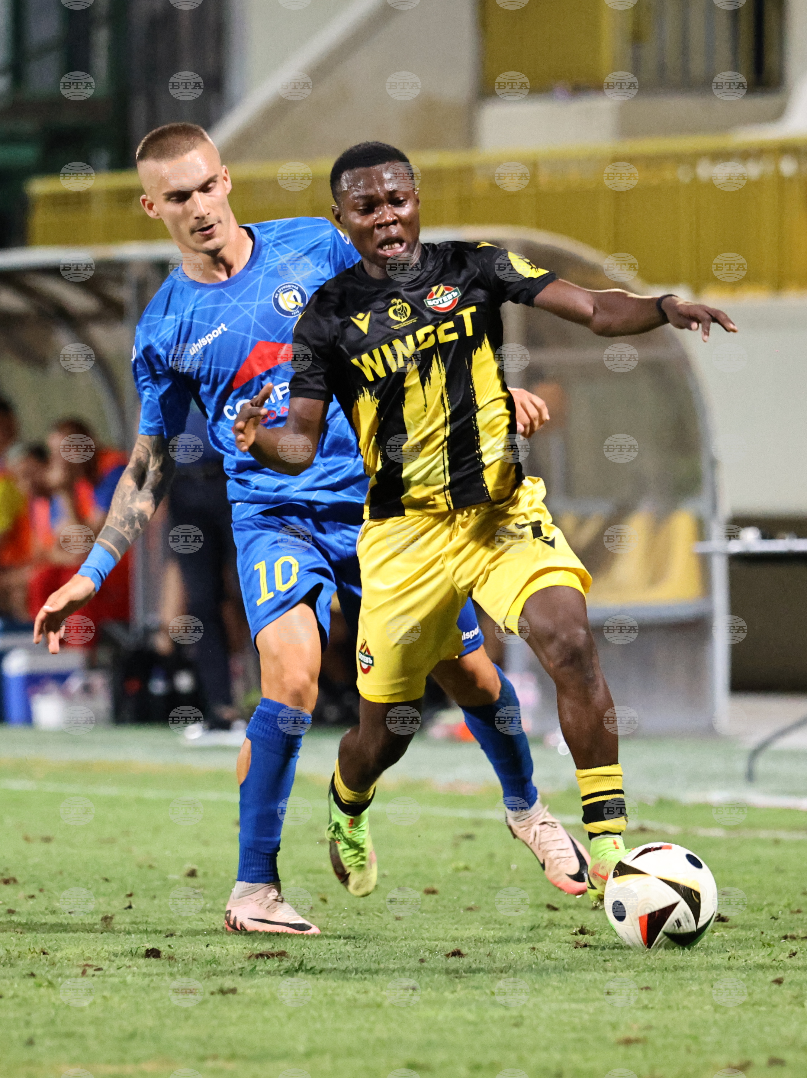 Пловдив - футбол - „Крумовград“ - „Ботев“ (Пловдив)