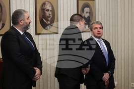 ИТН върна на президента неизпълнен третия мандат за съставяне на правителство