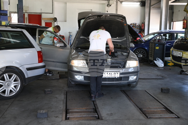 НСИ отчита намаление в броя на затворилите предприятия в България през 2022 г. на годишна база