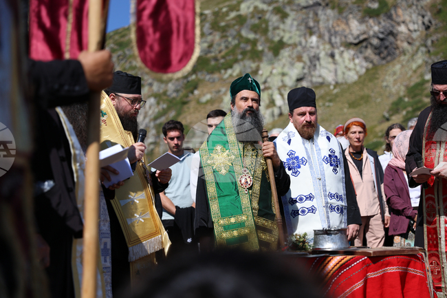 Патриарх Даниил ще отслужи водосвет на езерото Бъбрека в Рила планина
