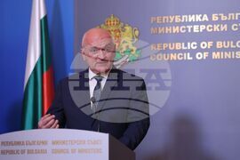 Министерски съвет - възнаграждения на академичния състав - брифинг - Димитър Главчев