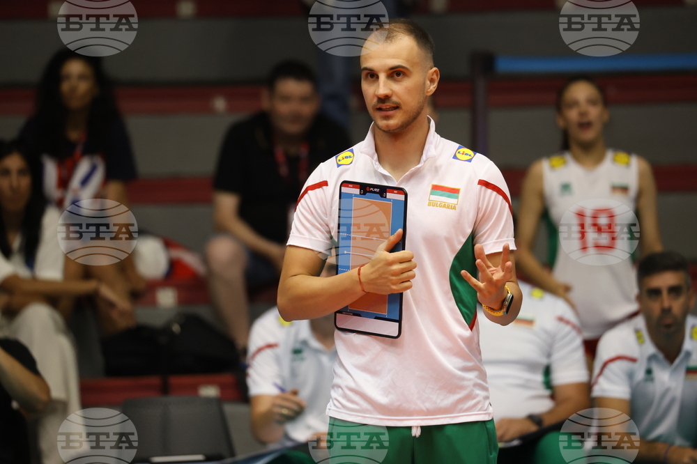 Волейбол - България - Швеция - девойки под 20 години - Борислав Крачанов