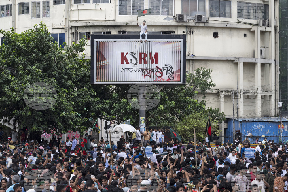 Corruption, Public-Sector Job Quotas Top List of Bangladesh's Problems, Local Journalists Tell BTA in Exclusive Interview