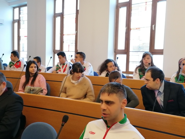 Различни проекти подпомагат интеграцията на деца и младежи със Синдром на Даун и с други специфични потребности