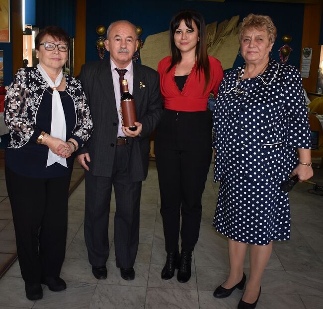 Община Разград: Заместник-кметът Хабибе Расим поздрави членовете на Дружеството на инвалидите за Международния ден на хората с увреждания 