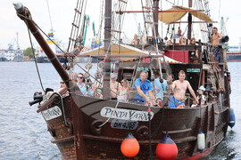 Варна - увеселителни кораби - пиратски разходки