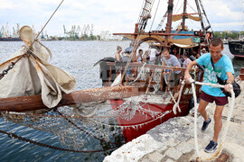 Варна - увеселителни кораби - пиратски разходки