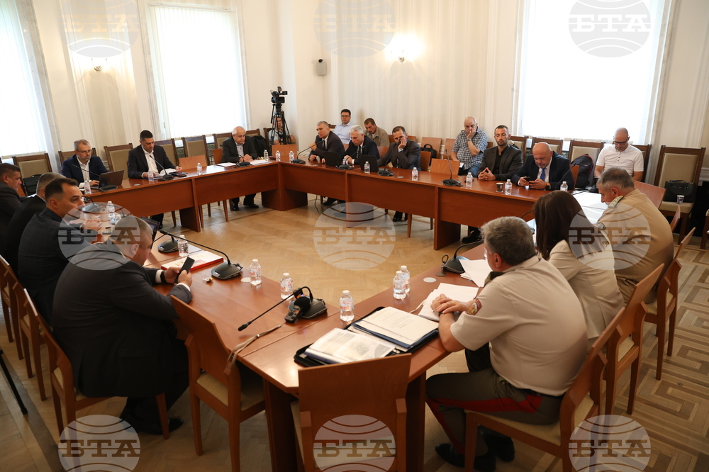 Парламент - Комисия по отбрана - заседание