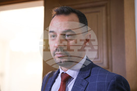 Парламент - Комисия по отбрана - заседание