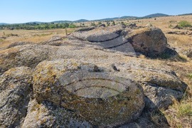 Село Оризари - местност Жельови камъни - тракийско светилище