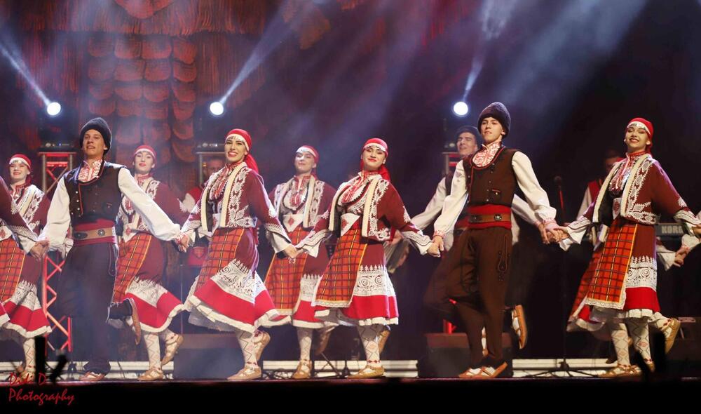 Община Русе: Общинският детски център търси хореограф за Фолклорен ансамбъл „Русчуклийче“