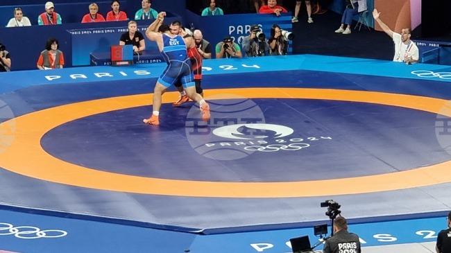 Франция - XXXIII Летни олимпийски игри - Кирил Милов - борба класически стил, категория до 130 килограма - репешаж