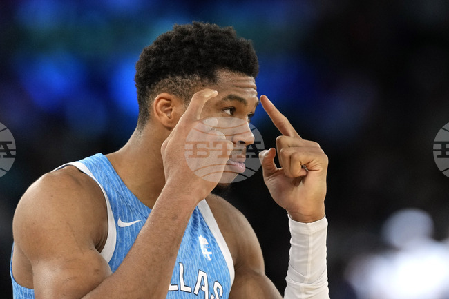 Неплатена застраховка засега спира Янис Адетокунбо за контролите на Гърция преди Евробаскет 2025