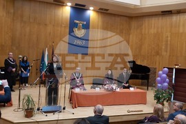 Велико Търново - Великотърновски университет - тържествено събрание - Илияна Йотова
