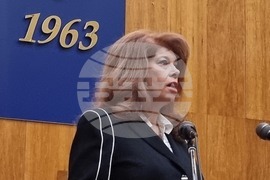 Велико Търново - Великотърновски университет - тържествено събрание - Илияна Йотова