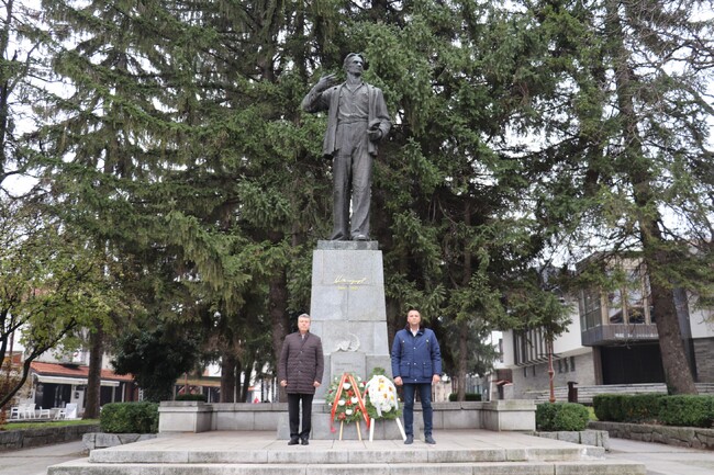 Община Банско: 113 години от рождението на Никола Вапцаров