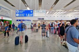 Бургас - Летище очаква едномилионния пътник за сезон 2024