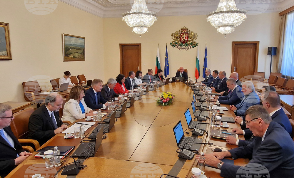 Служебно правителство - заседание