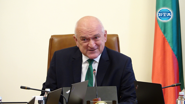 Организирахме честни избори и запазихме европейския път на България, отчете премиерът Димитър Главчев за работата на служебния кабинет