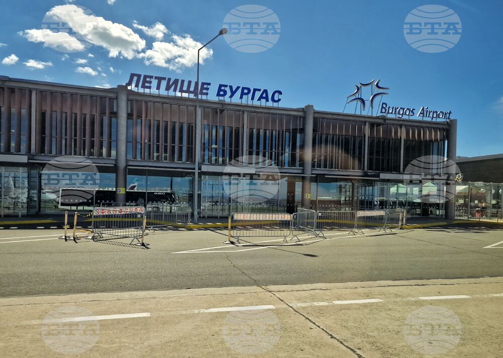 Бургас - летище - едномилионен пътник за 2024 г. - посрещане