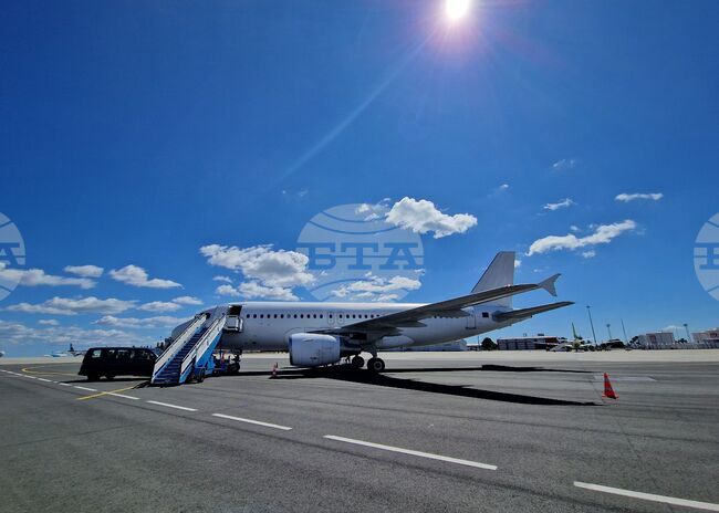 Пистата на Летище Бургас ще бъде напълно рехабилитирана с 50 млн. евро през следващата зима 