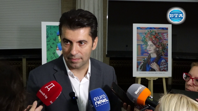 Имаше инициатива за сваляне на Рая Назарян като председател на Народното събрание, потвърди Кирил Петков