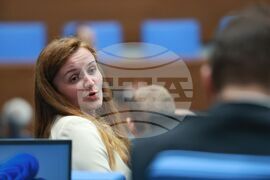 Народно събрание - заседание - Рая Иванова